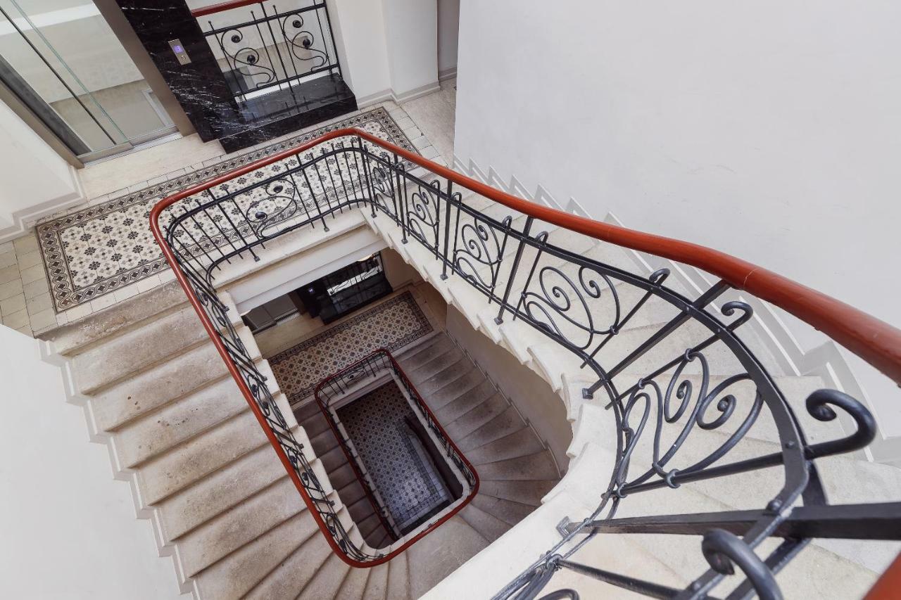 Apartments Cracow Miodowa By Renters คราคูฟ ภายนอก รูปภาพ